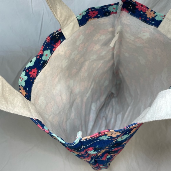 Hand bag in great condition - Picture 4 of 4